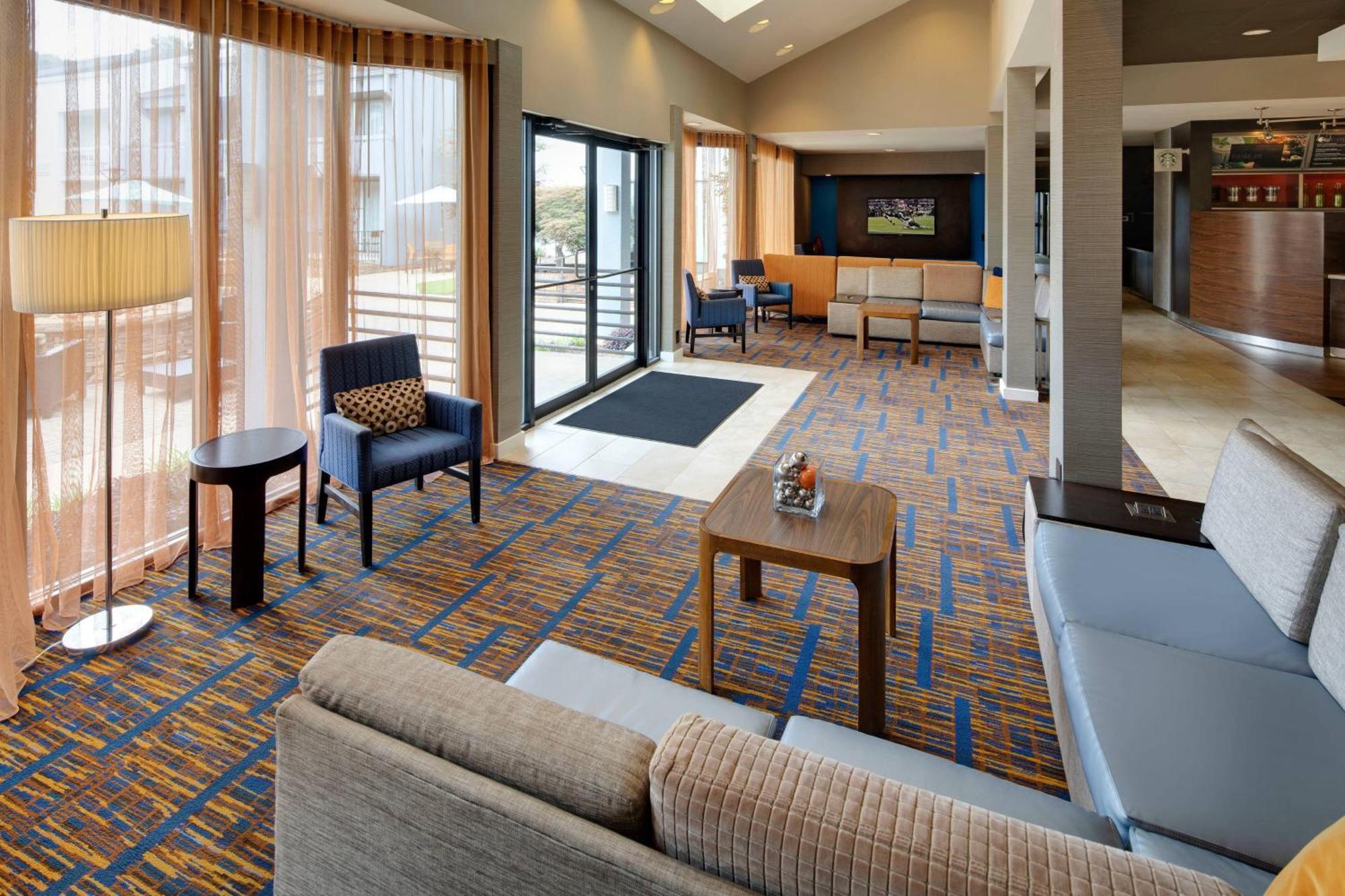 Courtyard By Marriott Atlanta Windy Hill/Ballpark Smyrna Buitenkant foto