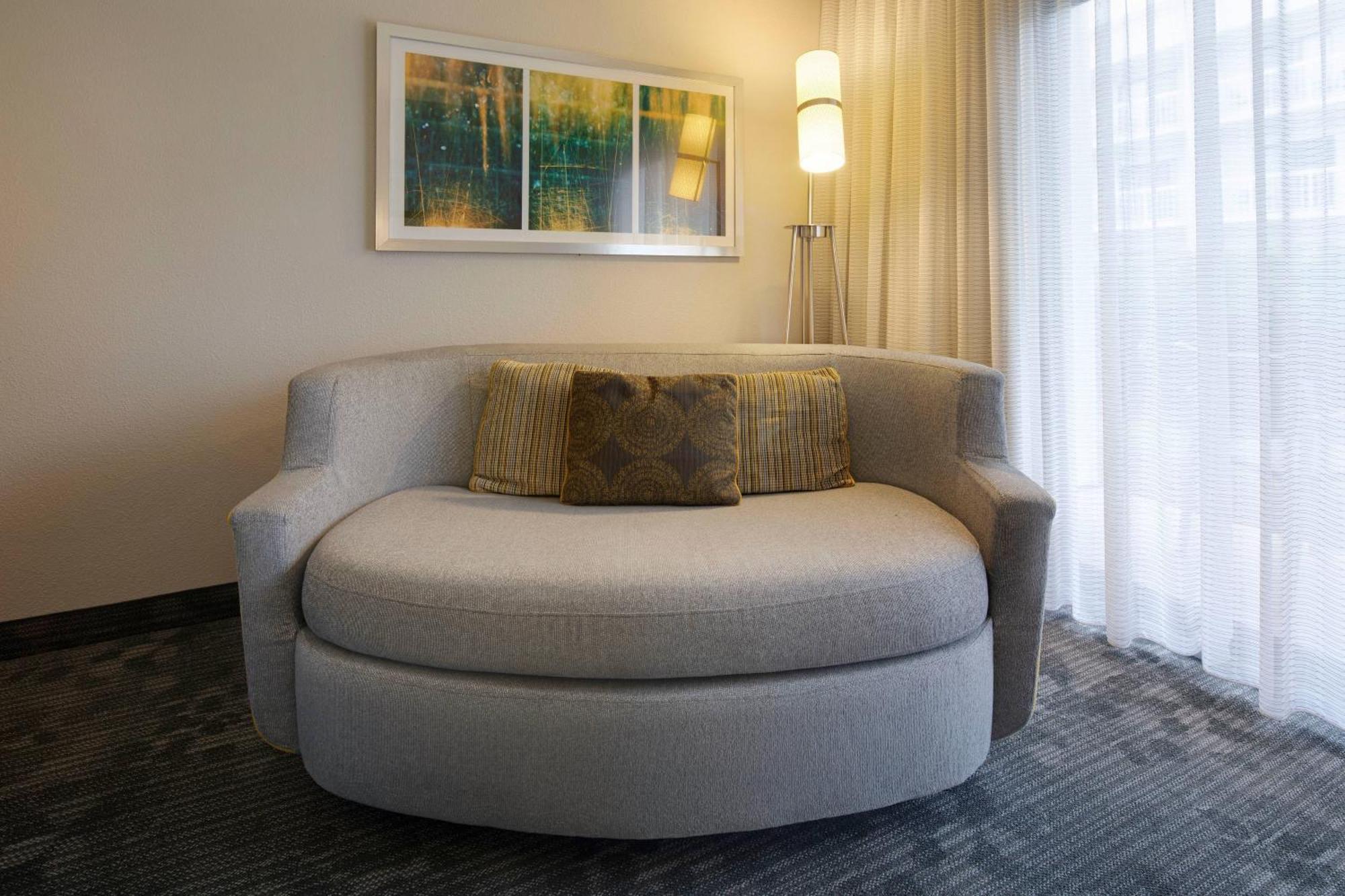 Courtyard By Marriott Atlanta Windy Hill/Ballpark Smyrna Buitenkant foto