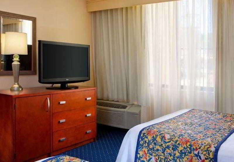 Courtyard By Marriott Atlanta Windy Hill/Ballpark Smyrna Kamer foto